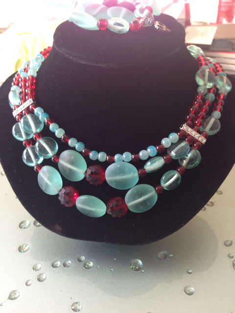 Glass Necklace - Yves Wyn Creations